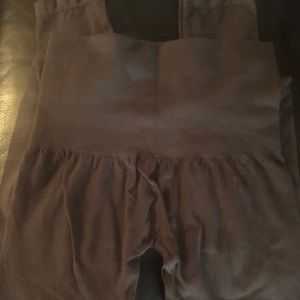 Gray high-waisted leggings